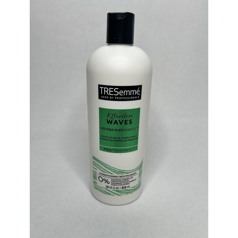 Tresemmé Pro Effortless Waves‎ Jojoba Oleo Essence Tyletech Conditioner 28 Oz